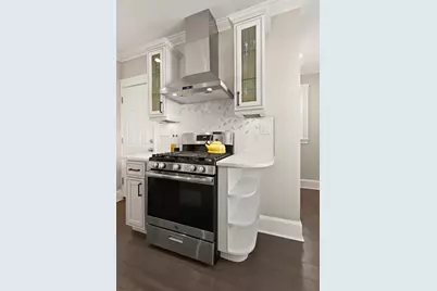 504 Main St #1, Watertown, MA 02472 - Photo 9