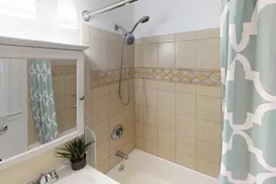 32 Ransom Rd, Boston, MA 02135 - Photo 9