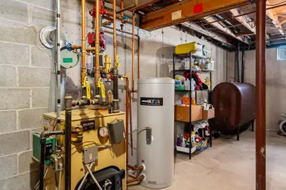 384 Pine St, Agawam, MA 01030 - Photo 31