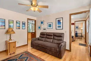 384 Pine St, Agawam, MA 01030 - Photo 13