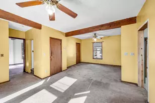 45 Hastings St, Chicopee, MA 01020 - Photo 15