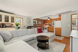 720 Thacher St, Attleboro, MA 02703 - Photo 7