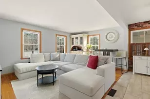 720 Thacher St, Attleboro, MA 02703 - Photo 3