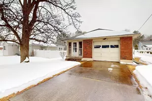 29 Lincoln St, Agawam, MA 01030 - Photo 39