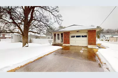 29 Lincoln St, Agawam, MA 01030 - Photo 1