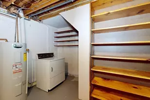 29 Lincoln St, Agawam, MA 01030 - Photo 33