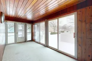 29 Lincoln St, Agawam, MA 01030 - Photo 19