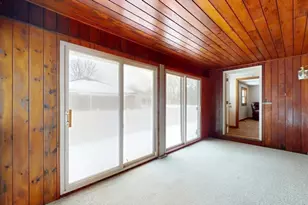 29 Lincoln St, Agawam, MA 01030 - Photo 23