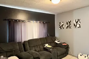 21 Mott St, Worcester, MA 01604 - Photo 15