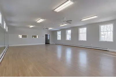 7 Elm St #A, Townsend, MA 01469 - Photo 9