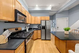691 E 8th St, Boston, MA 02127 - Photo 3