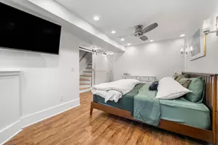 691 E 8th St, Boston, MA 02127 - Photo 15