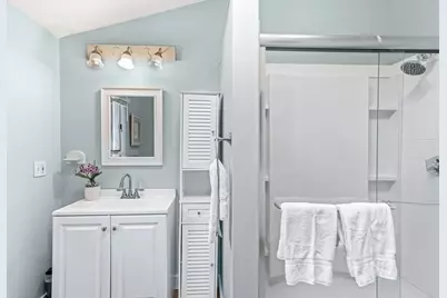 3 Kims Way, Oak Bluffs, MA 02557 - Photo 17