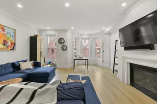 232 Clarendon St, Boston, MA 02116 - Photo 1