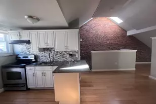 315 Meridian St, Boston, MA 02128 - Photo 3