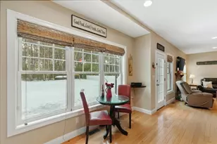 85 April's Way, Tewksbury, MA 01876 - Photo 7