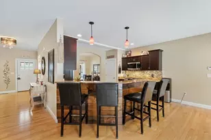 85 April's Way, Tewksbury, MA 01876 - Photo 5