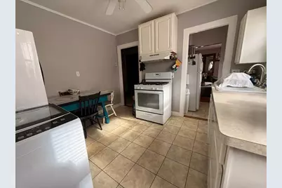 66 Almont St, Medford, MA 02155 - Photo 9