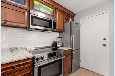 31 Warren St #B1, Waltham, MA 02453 - Photo 7