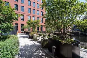 1245 Adams St, Boston, MA 02124 - Photo 11