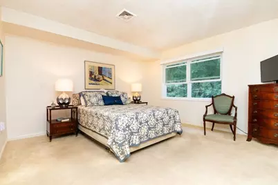 1307 Lagrange #1307, Boston, MA 02467 - Photo 15