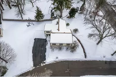 1391 Pond St, Franklin, MA 02038 - Photo 25