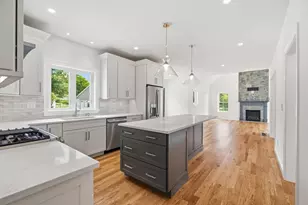 252 Concord Rd, Westford, MA 01886 - Photo 5