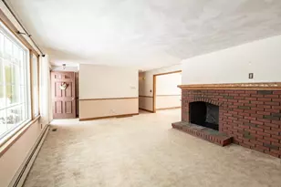 19 Greenview Dr, Plymouth, MA 02360 - Photo 9