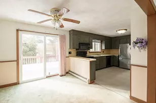 19 Greenview Dr, Plymouth, MA 02360 - Photo 5