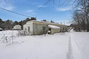 109 Royalston Rd, Orange, MA 01364 - Photo 19