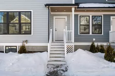 298 Cabot #298, Newton, MA 02460 - Photo 3