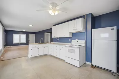 882 Liberty St #1, Springfield, MA 01104 - Photo 3