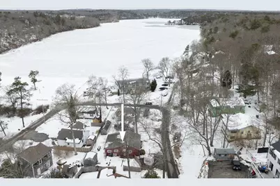 24 East Rd, Mashpee, MA 02649 - Photo 9