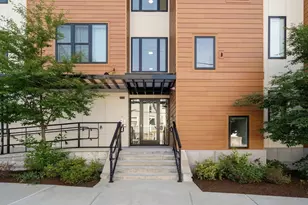 68 Los Angeles, Newton, MA 02458 - Photo 3