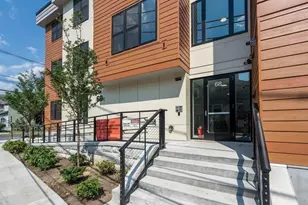 68 Los Angeles, Newton, MA 02458 - Photo 5