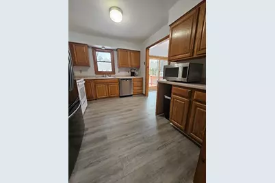 61 Randall Wood Dr, Montague, MA 01351 - Photo 11