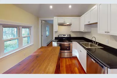 17 Lyndale Ave, Gloucester, MA 01930 - Photo 1