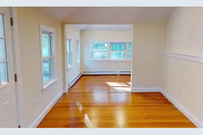 17 Lyndale Ave, Gloucester, MA 01930 - Photo 5