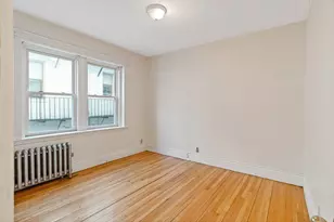 52 Charlesgate E, Boston, MA 02215 - Photo 3