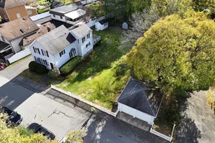 49 Greenhood St, Dedham, MA 02026 - Photo 27