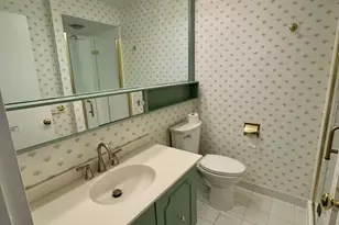 1004 Paradise Rd, Swampscott, MA 01907 - Photo 17