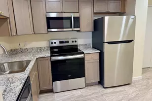 1004 Paradise Rd, Swampscott, MA 01907 - Photo 13