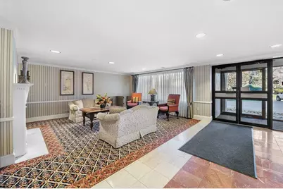 1004 Paradise Rd #PHJ, Swampscott, MA 01907 - Photo 3