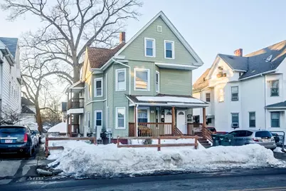 202 Oakland St, Springfield, MA 01108 - Photo 1