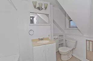 202 Oakland St, Springfield, MA 01108 - Photo 35