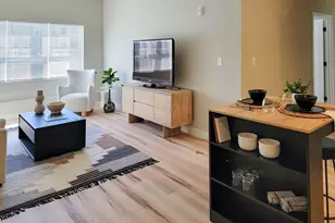 23 Prentice St, Grafton, MA 01536 - Photo 1