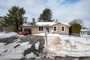 185 Davis Rd, Westminster, MA 01473 - Photo 5