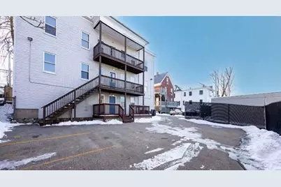 129 S Elm St, Haverhill, MA 01835 - Photo 5