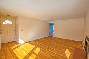 208 Birch Rd, Longmeadow, MA 01106 - Photo 9