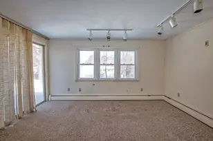 208 Birch Rd, Longmeadow, MA 01106 - Photo 17